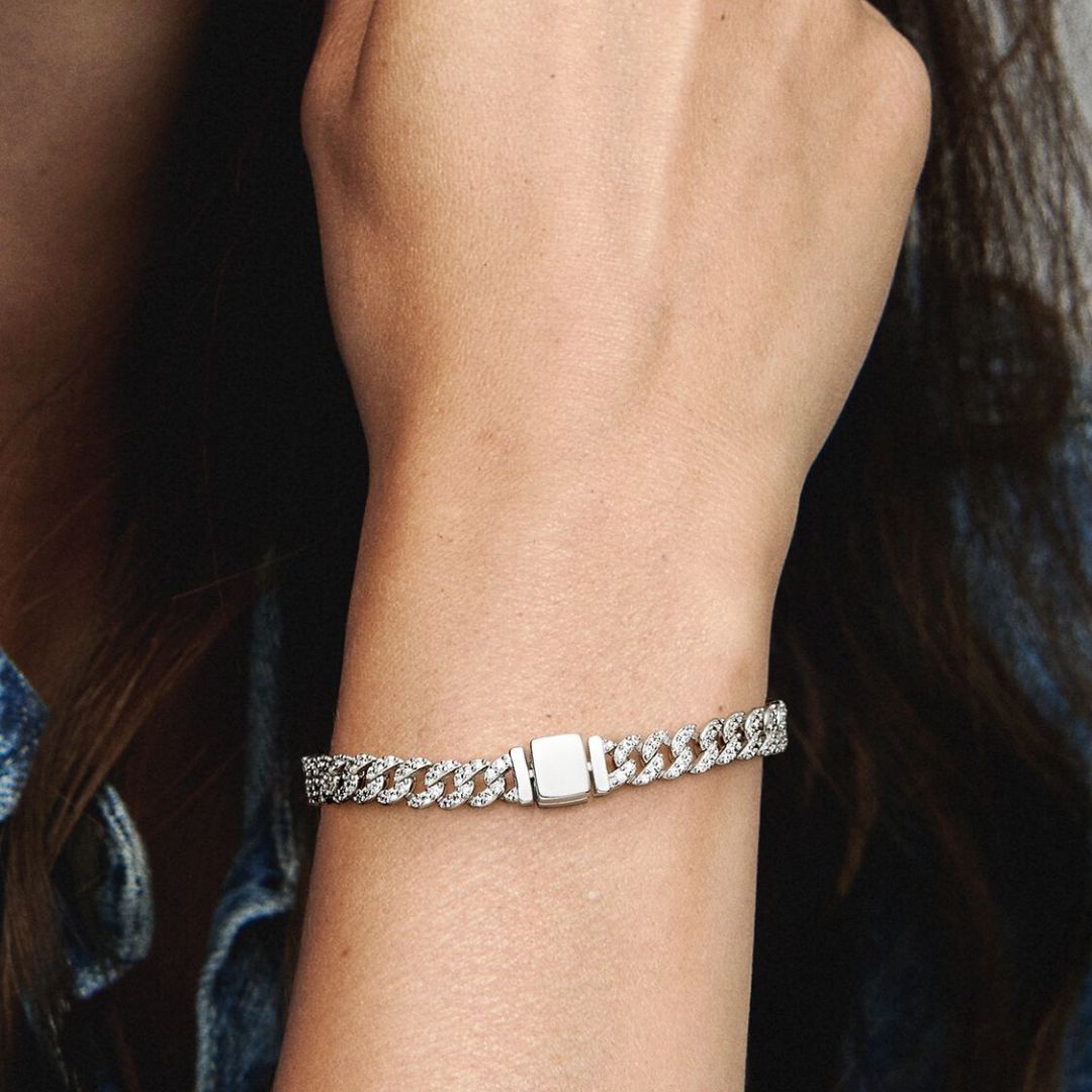 Cubo™ | 18K Gold Moissanite Cuban Bracelet