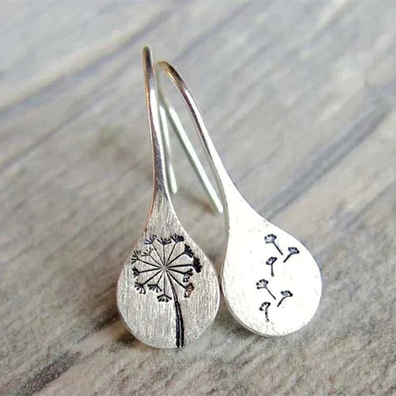 Auric™ | Vintage Silver Flower Earrings