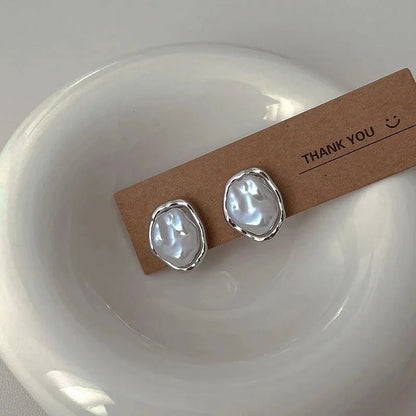 Carmen™ | Elegant Pearl Earrings